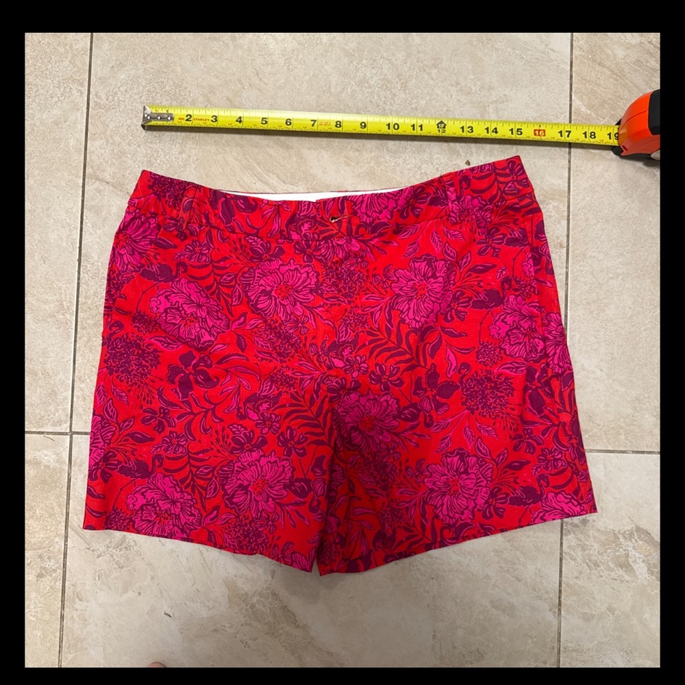 Lilly Pulitzer Red and Pink Floral Women's Shorts